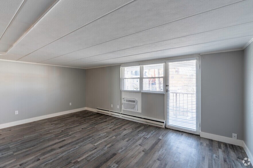 100 Park Pl, Pawtucket, RI for sale - Building Photo - Image 2 of 17
