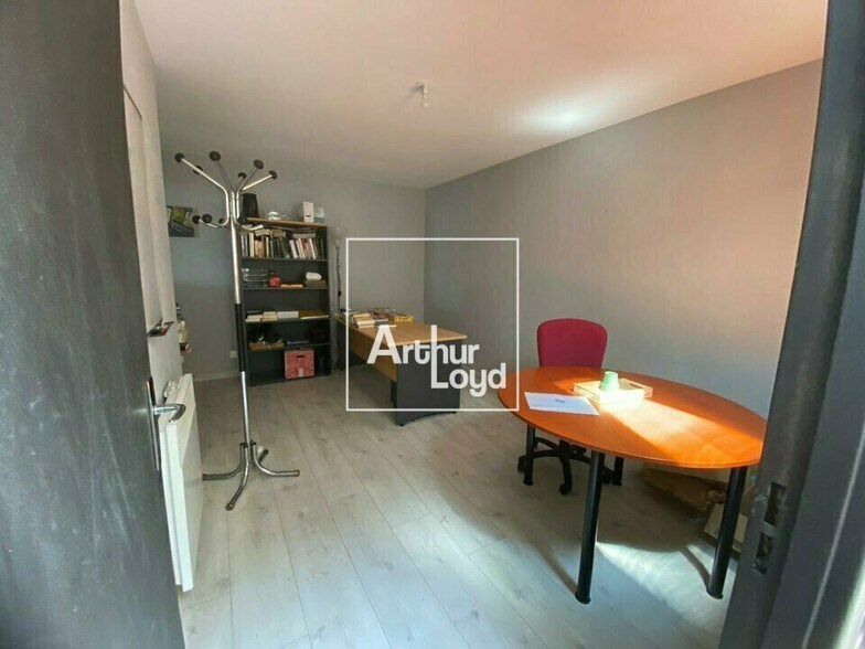 Bureau dans Le Mée-sur-Seine à louer - Photo intérieure - Image 3 de 8