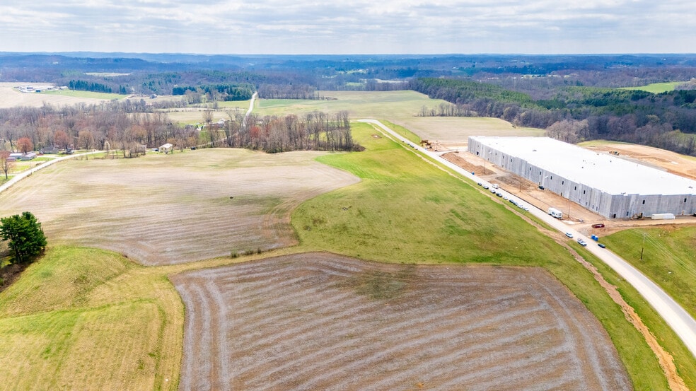 4700 East Pike, Zanesville, OH for sale - Aerial - Image 3 of 16