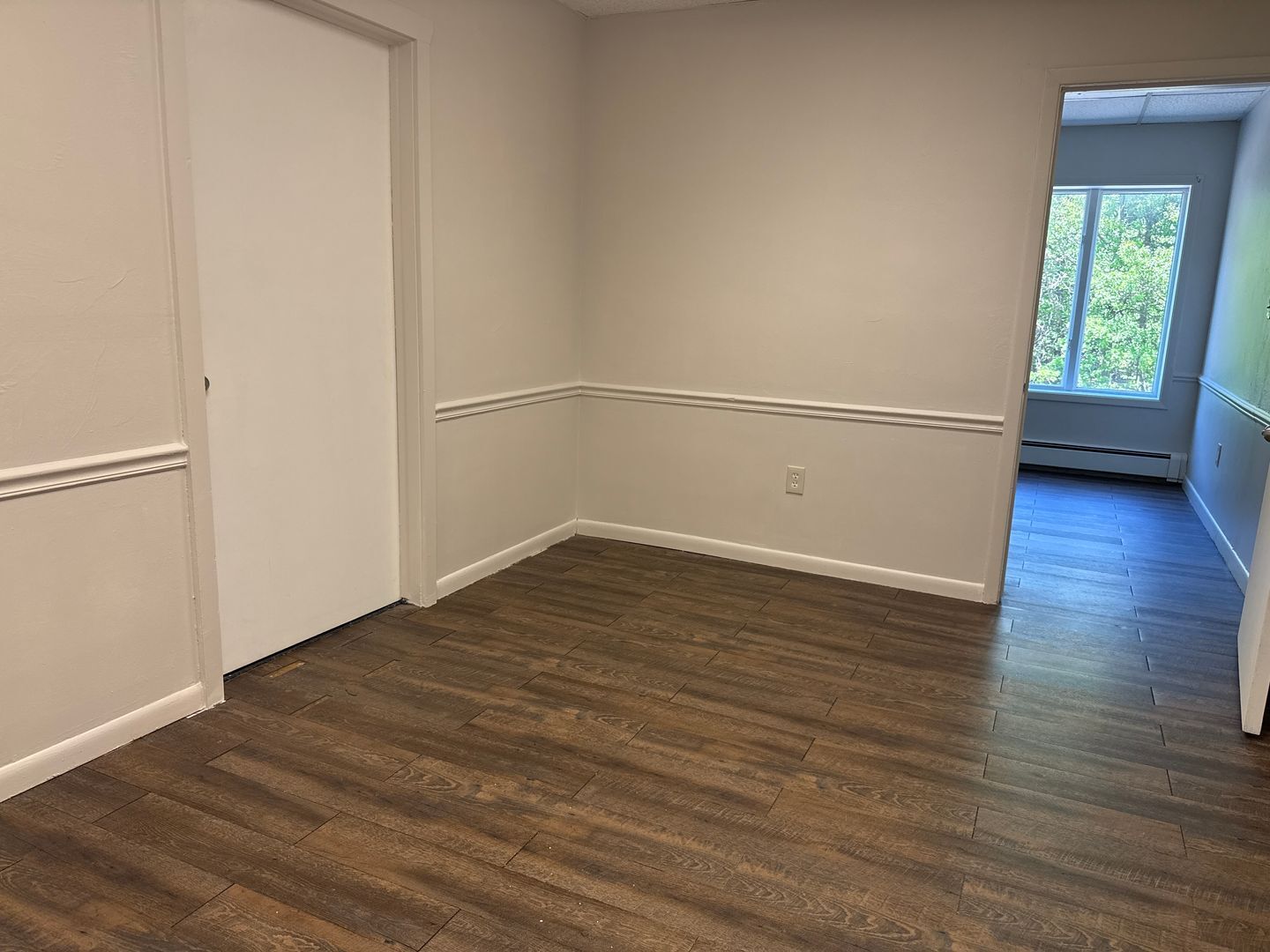 25701 N Lakeland Blvd, Cleveland, OH à vendre Photo intérieure- Image 1 de 5