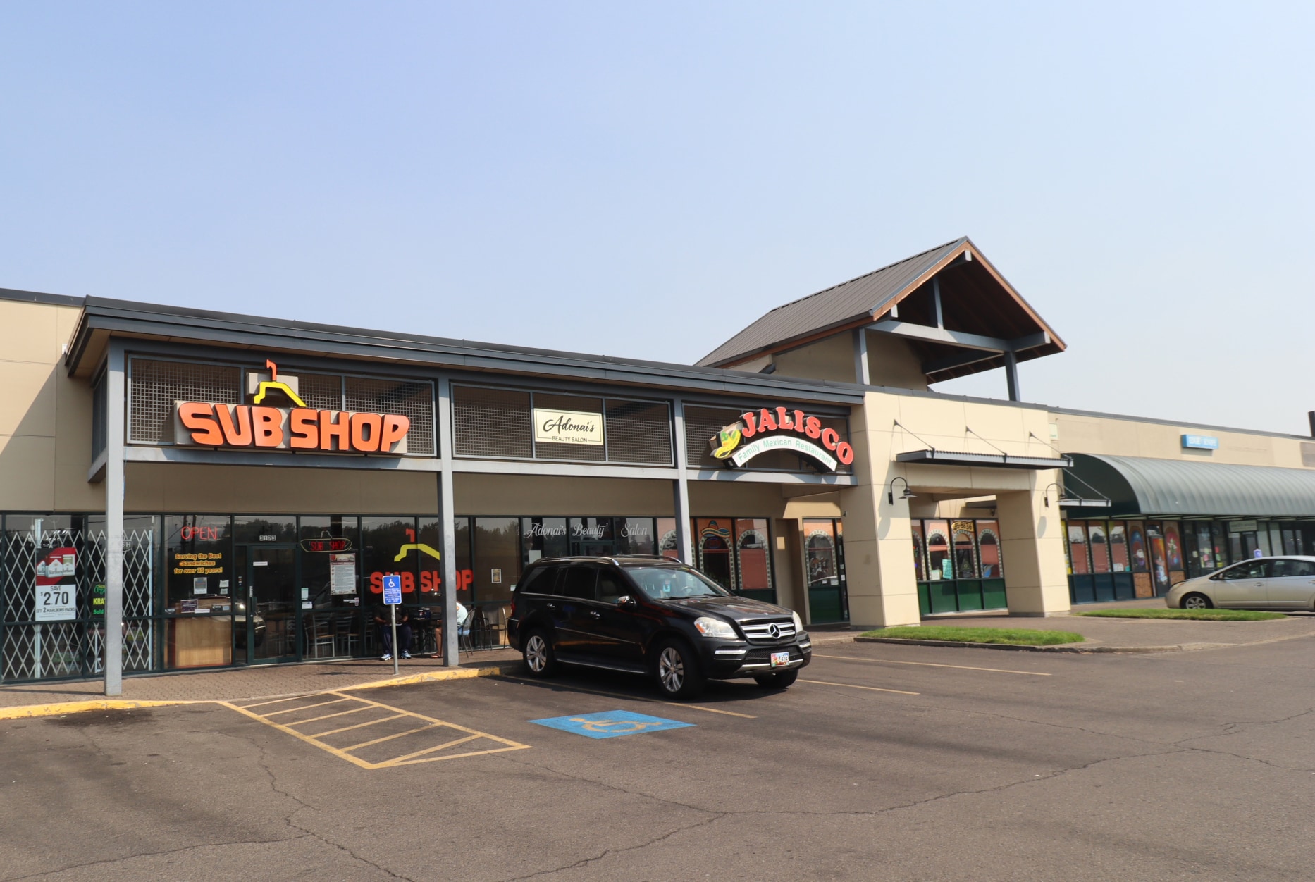 3001-3169 W 11th Ave, Eugene, OR for lease Interior Photo- Image 1 of 1