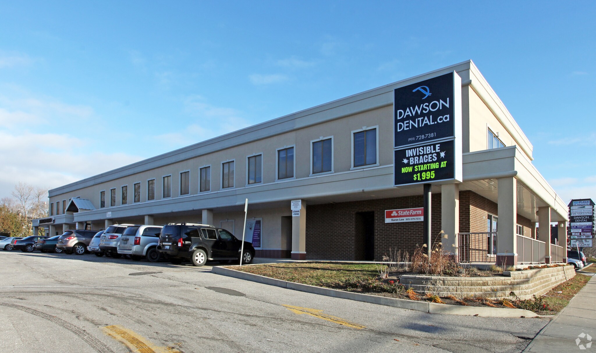 58 Rossland Rd W, Oshawa, ON for sale Primary Photo- Image 1 of 1