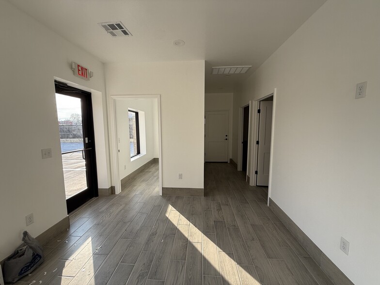 4417 NW 39th St, Oklahoma City, OK à louer - Photo intérieure - Image 3 de 4