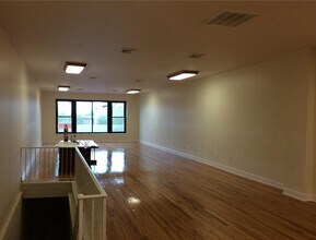 808 N Broad St, Philadelphia, PA à louer Photo intérieure- Image 2 de 6