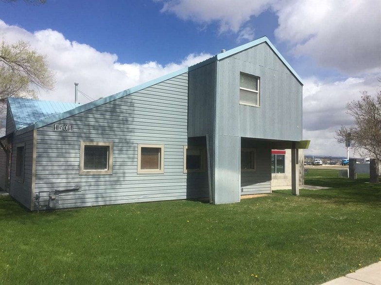 1501 Lamoille Hwy, Elko, NV à vendre - Photo du bâtiment - Image 2 de 22
