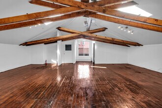 1402 Queen St E, Toronto, ON for lease Interior Photo- Image 1 of 5