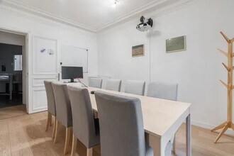 85 Rue De Maubeuge, Paris for lease Interior Photo- Image 2 of 24