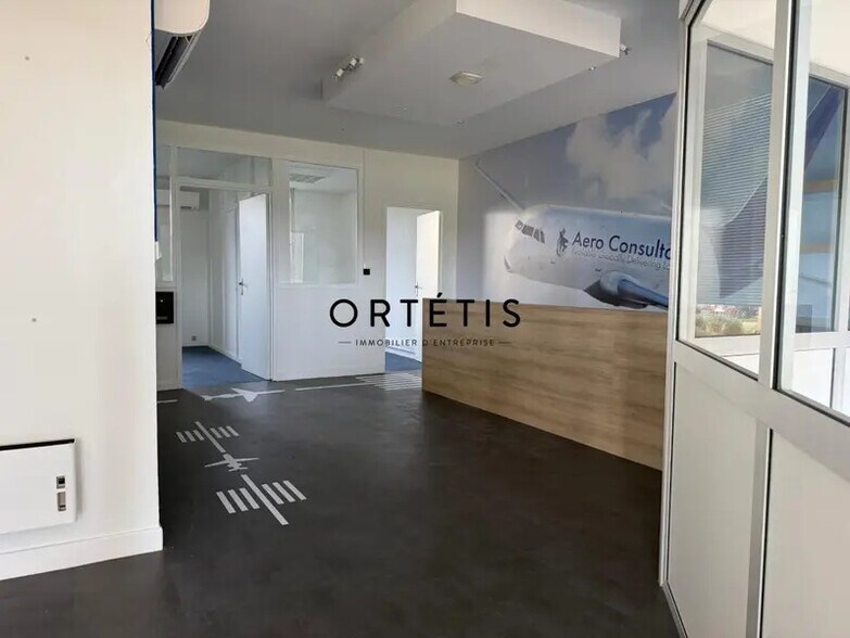 16 Avenue Du Parc, Blagnac for lease - Building Photo - Image 3 of 7