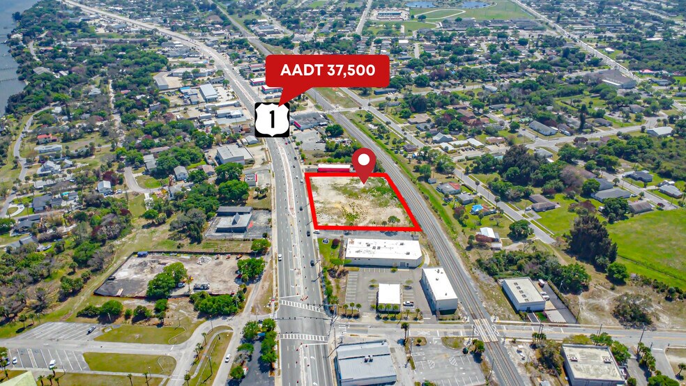 2530 S Harbor City Blvd, Melbourne, FL à vendre - Photo du bâtiment - Image 3 de 6