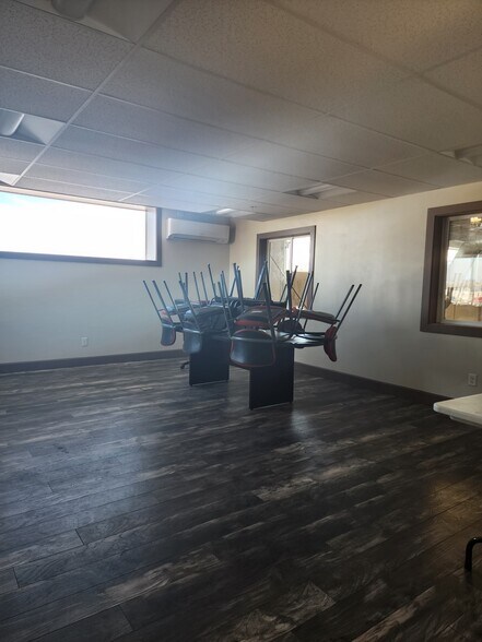 1101 N Utah Ave, Pasco, WA à vendre - Photo du bâtiment - Image 2 de 11