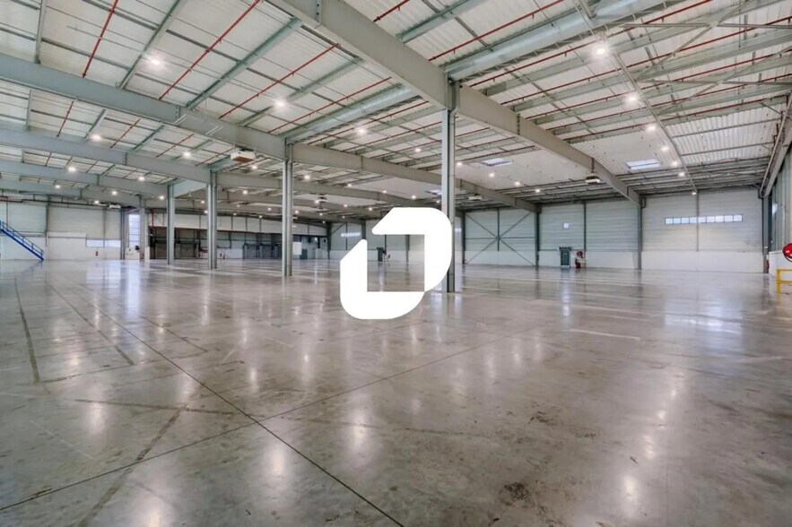 Industriel dans Wissous à louer - Photo du bâtiment - Image 2 de 15