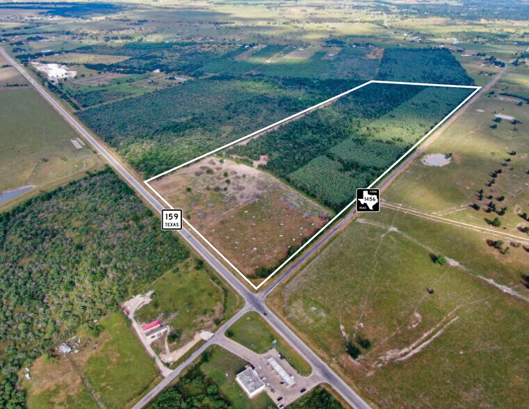 Highway 159, Bellville, TX à vendre - Photo du bâtiment - Image 1 de 9