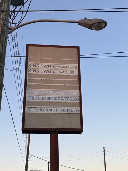 577-595 Fairvilla Rd, Orlando, FL à louer - Photo du bâtiment - Image 2 de 20