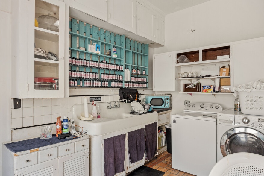919 N Monroe St, Tallahassee, FL à louer - Photo du bâtiment - Image 3 de 48