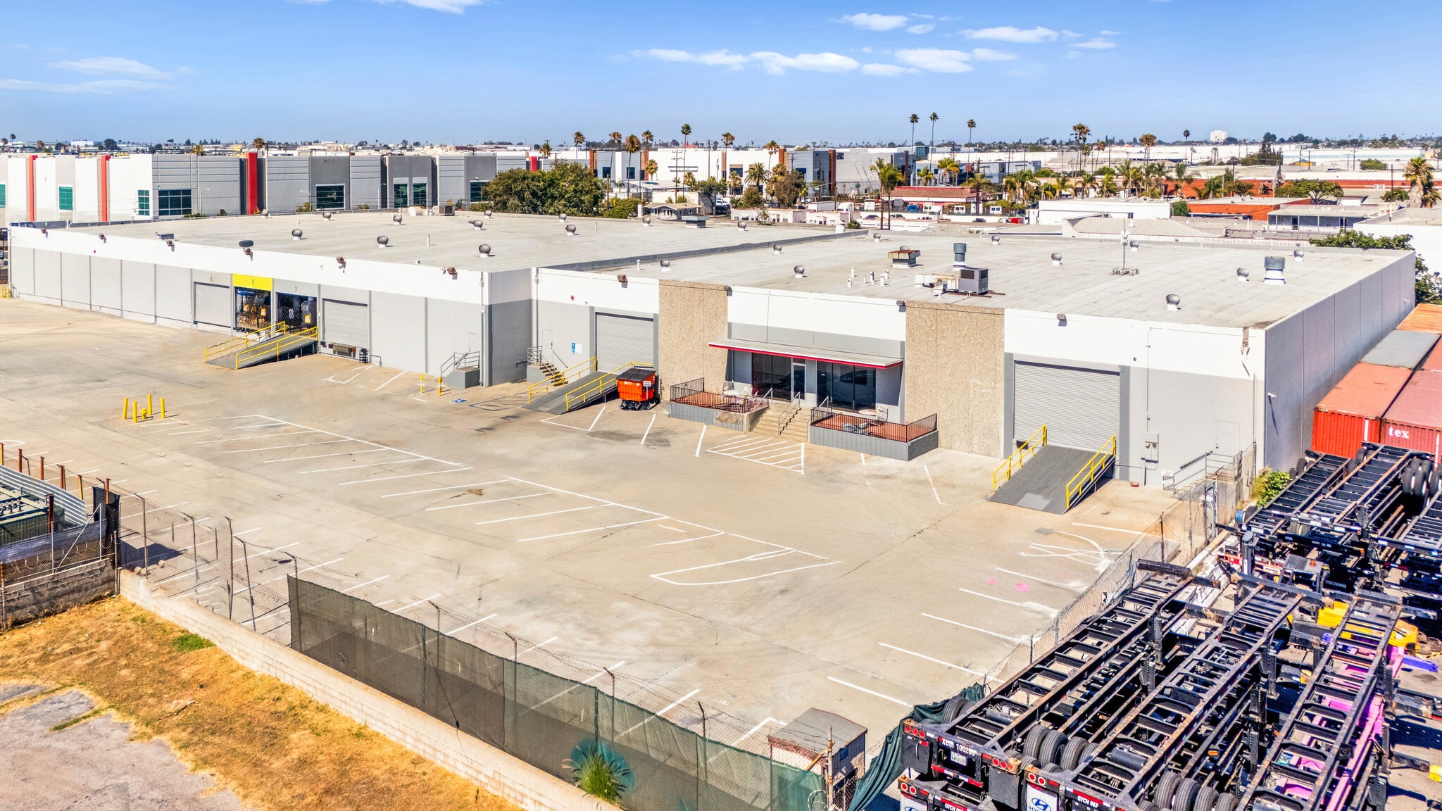 400 W Gardena Blvd, Gardena, CA for lease Primary Photo- Image 1 of 9
