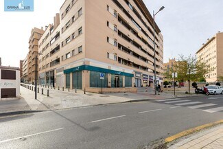 Plus de détails pour Avenida Ilustración, 87, Granada - Commerce de détail à vendre