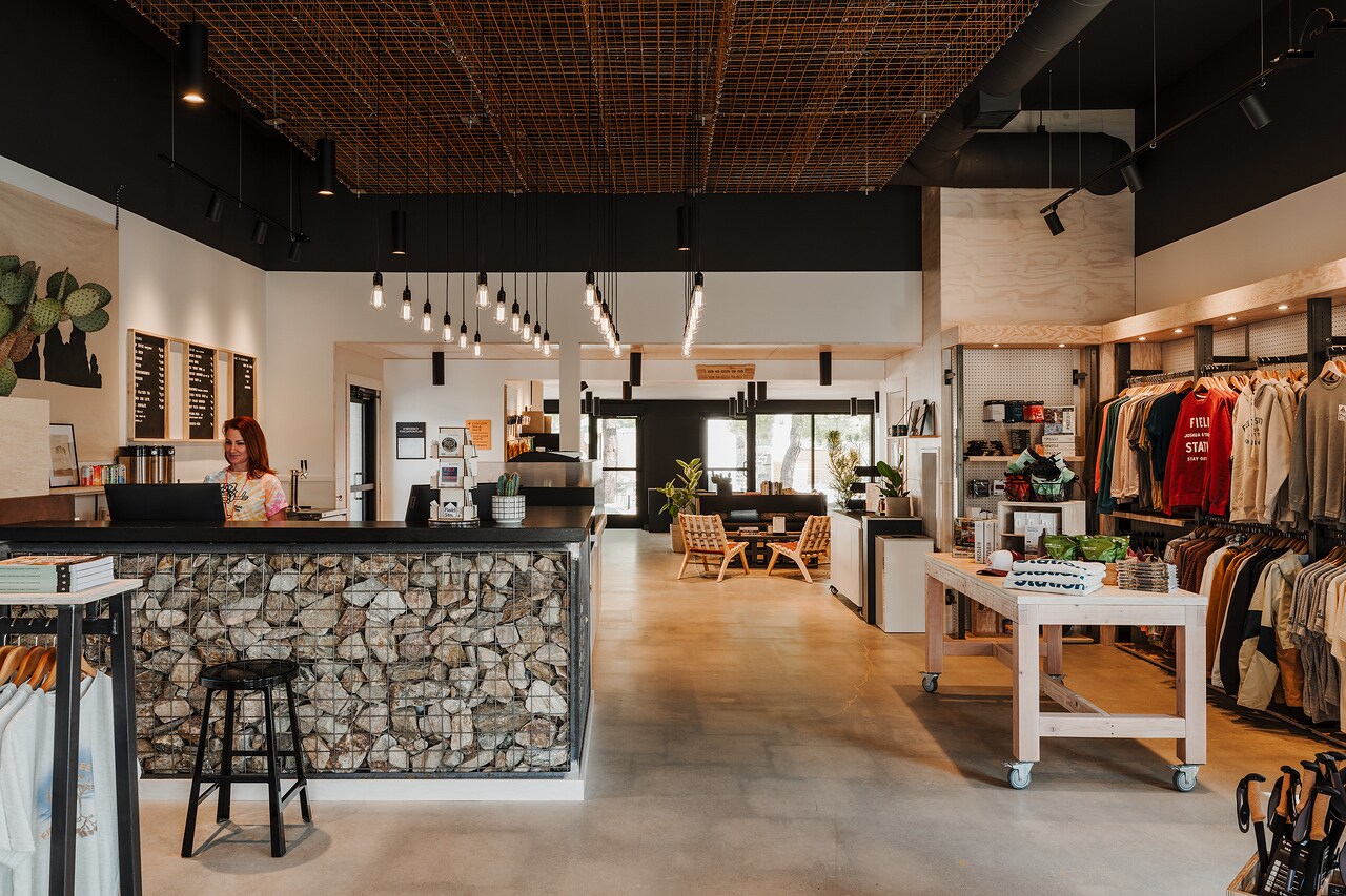 54850 29 Palms Hwy, Yucca Valley, CA à vendre Photo principale- Image 1 de 28