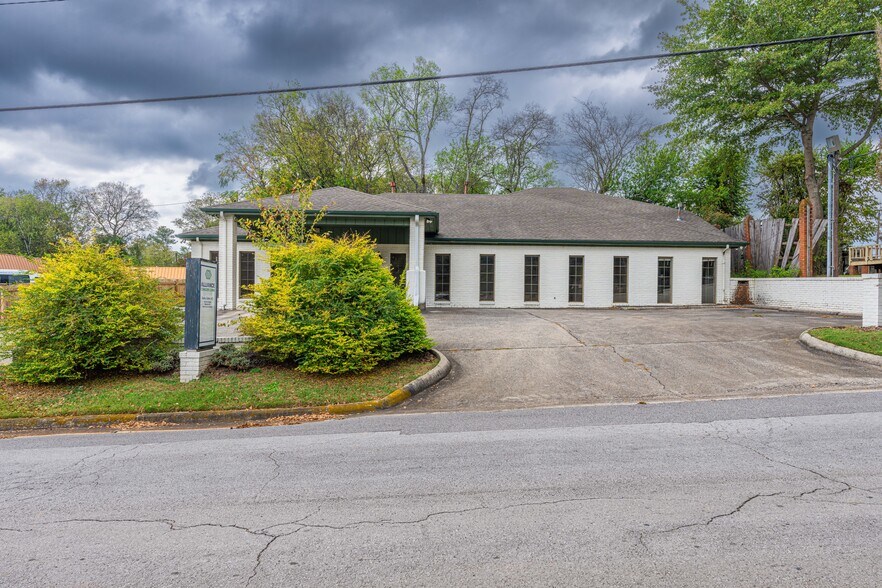 208 Marengo St, Florence, AL à louer - Photo du bâtiment - Image 3 de 31
