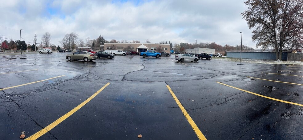 360 Highland Rd E, Macedonia, OH for lease - Primary Photo - Image 2 of 33