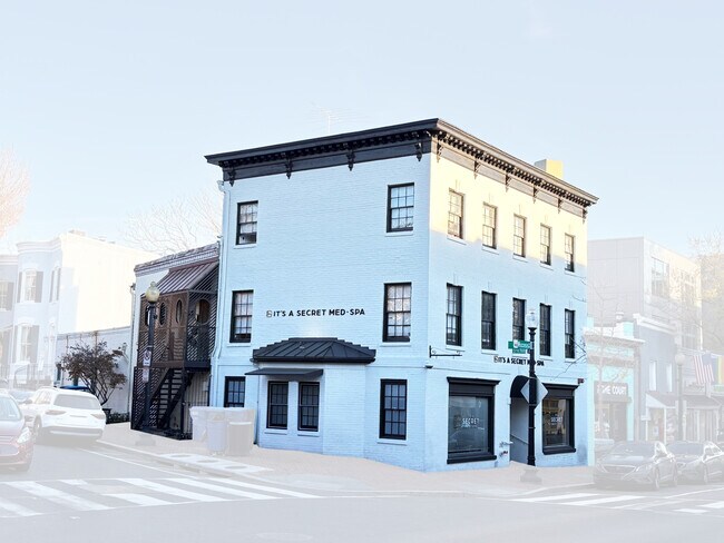 More details for 1365 Wisconsin Ave NW, Washington, DC - Retail for Sale