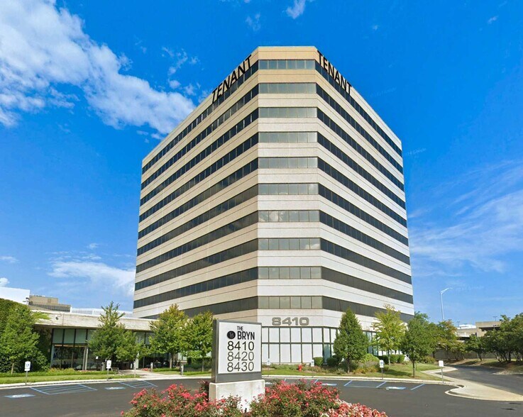 8410 W Bryn Mawr Ave, Chicago, IL for lease - Building Photo - Image 2 of 5