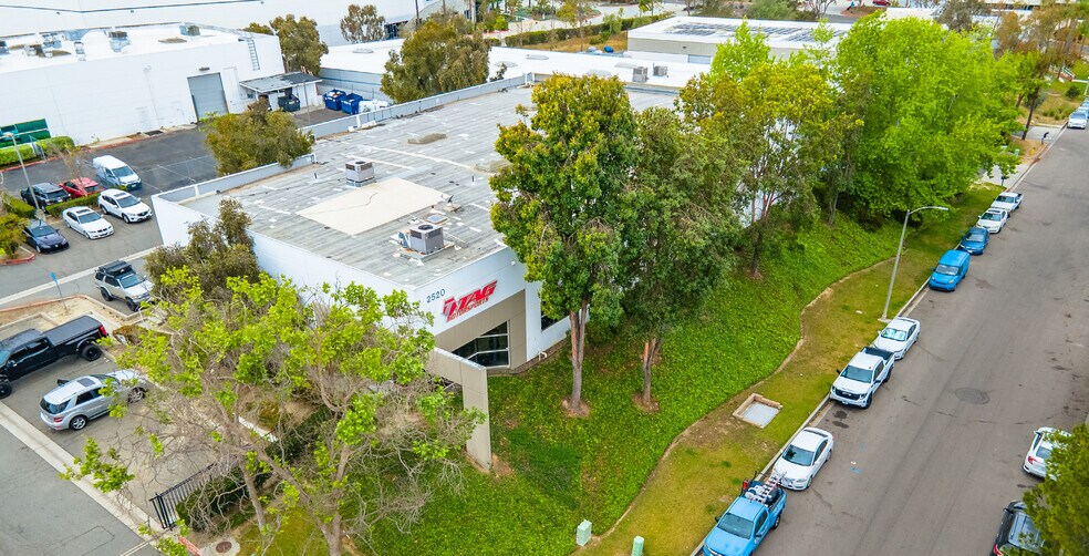 2520 Pioneer Ave, Vista, CA à vendre - Photo du bâtiment - Image 3 de 14