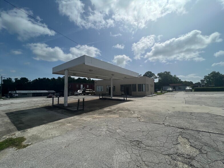 100 Ponce de Leon Blvd, Brooksville, FL à vendre - Photo du bâtiment - Image 3 de 10