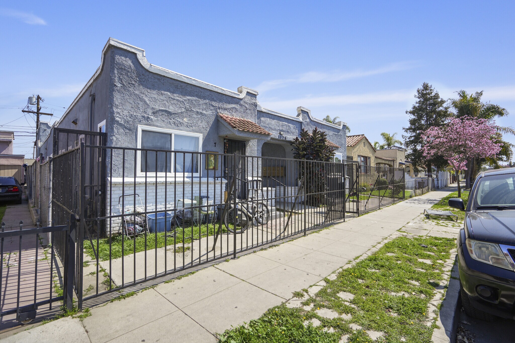 1136 Hoffman Ave, Long Beach, CA à vendre Photo du bâtiment- Image 1 de 1