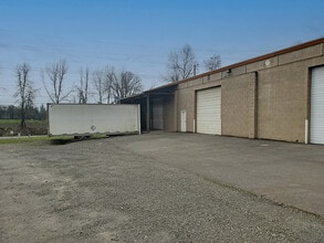 5065 State St, Salem, OR for lease Interior Photo- Image 1 of 2