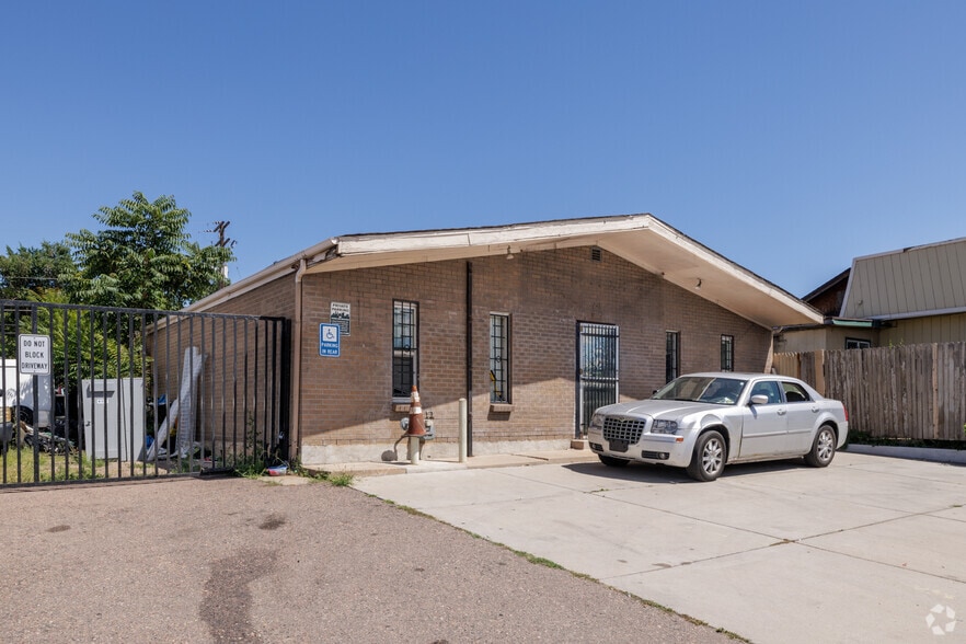 8 Federal Blvd, Denver, CO for sale - Primary Photo - Image 1 of 3