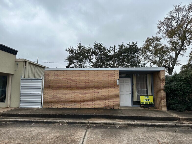 3303 Medical Triangle St, Port Arthur, TX for lease - Primary Photo - Image 1 of 1