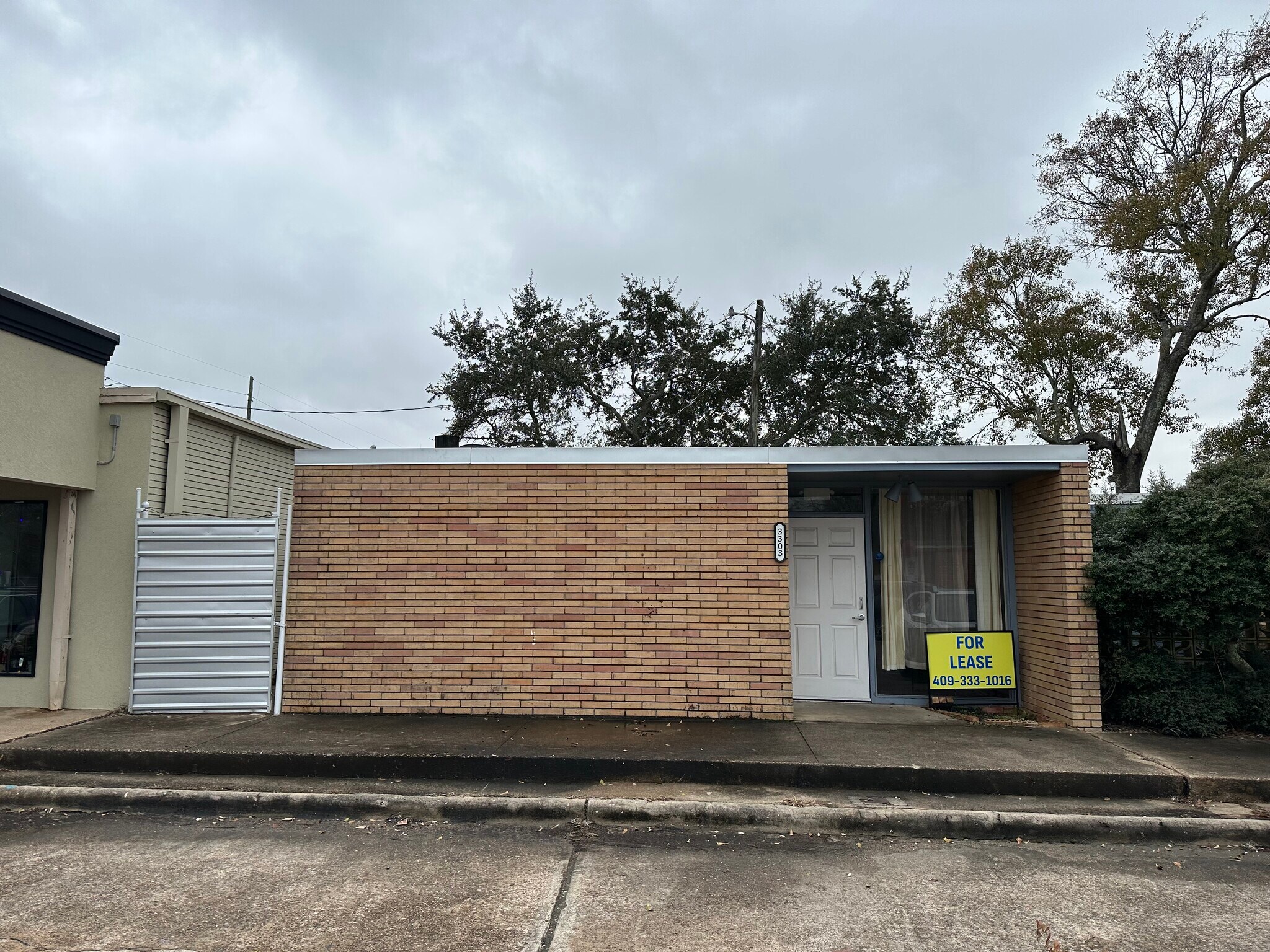 3303 Medical Triangle St, Port Arthur, TX for lease Primary Photo- Image 1 of 2