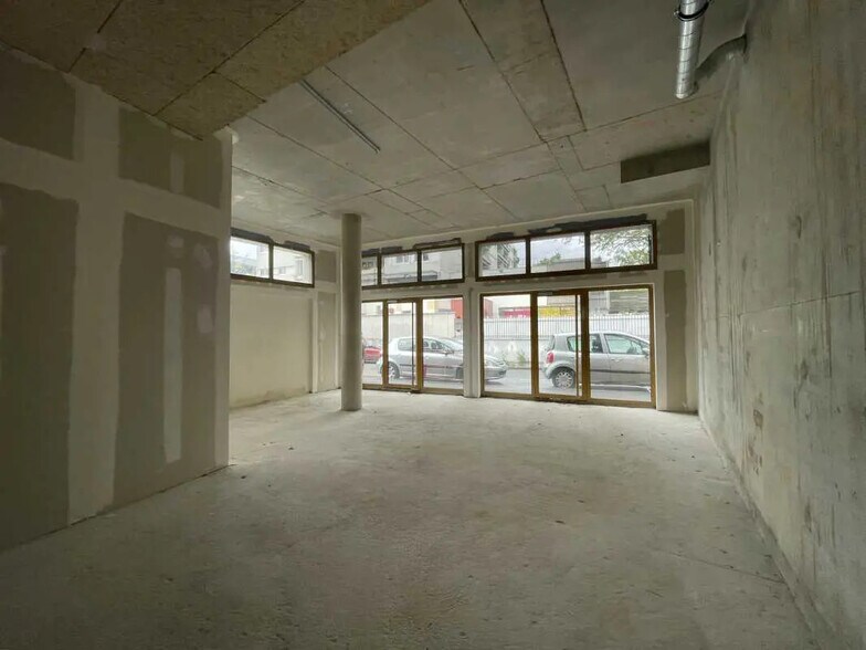 Bureau dans Montreuil à vendre - Photo du bâtiment - Image 3 de 11