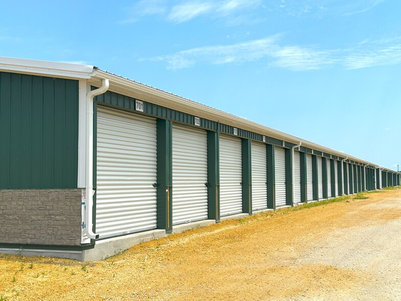 1947 N Lyford Rd, Rockford, IL for sale - Building Photo - Image 3 of 7