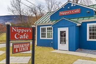 Plus de détails pour 4645 Main St, Manchester Center, VT - Commerce de détail à vendre