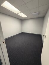 5656 Nelson Rd, Lake Charles, LA à louer Photo intérieure- Image 2 de 7