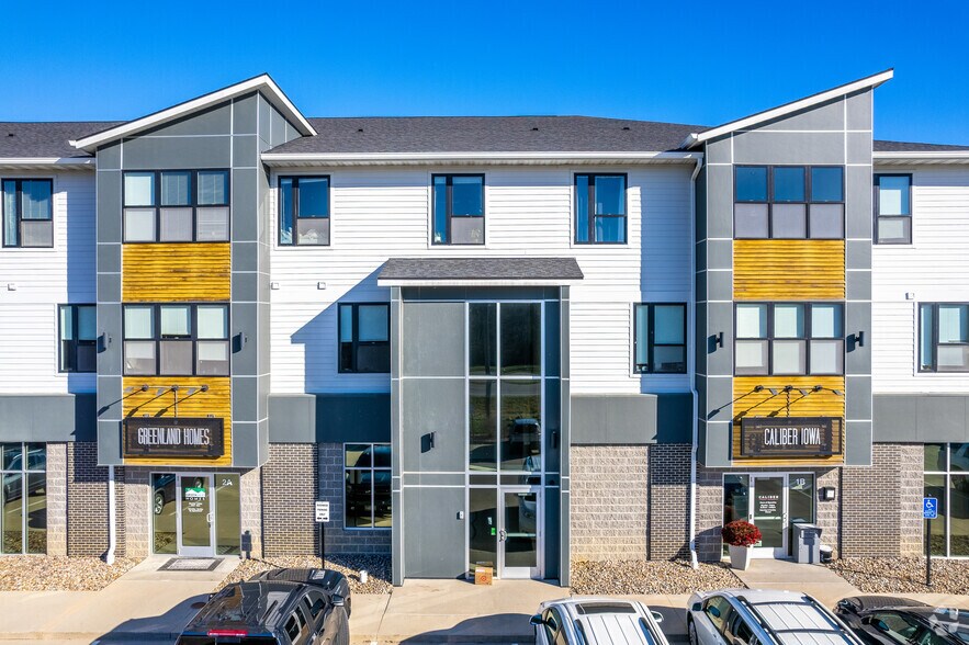 1680 SW Ankeny Rd, Ankeny, IA à louer - Photo du bâtiment - Image 3 de 6
