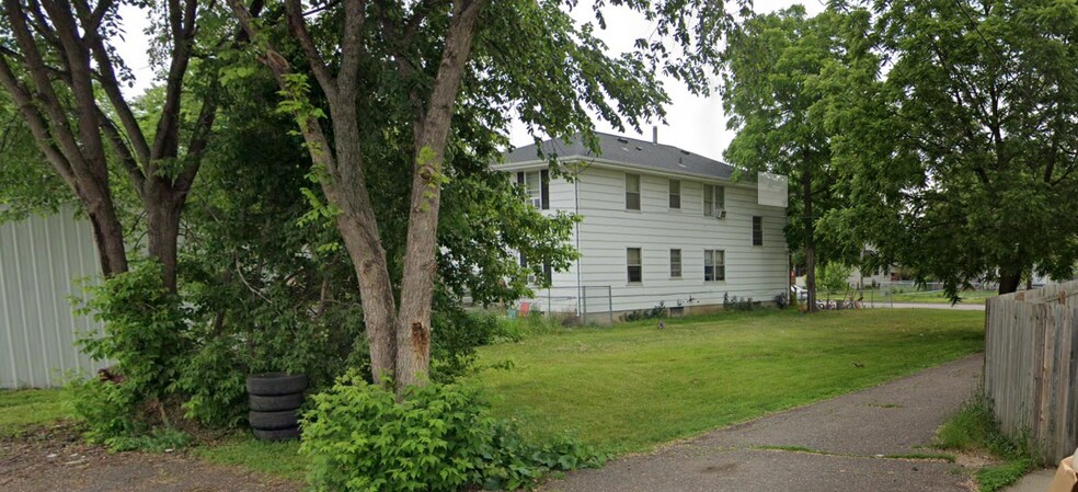 4015 Lyndale Ave N, Minneapolis, MN à vendre - Photo du bâtiment - Image 3 de 3