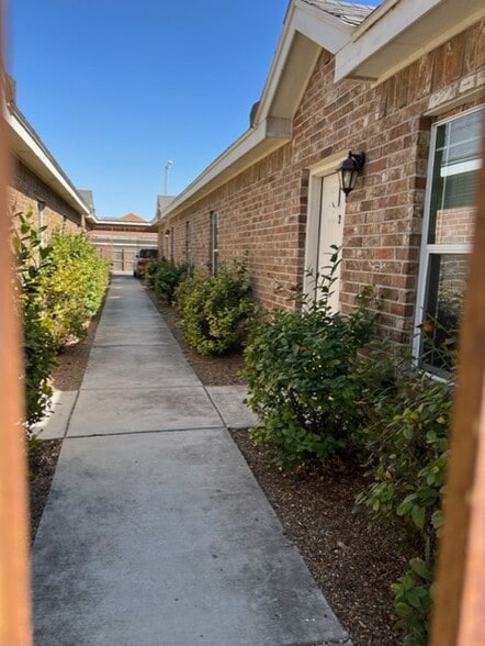 4708 N Cypress St, Pharr, TX à vendre - Photo du bâtiment - Image 3 de 4