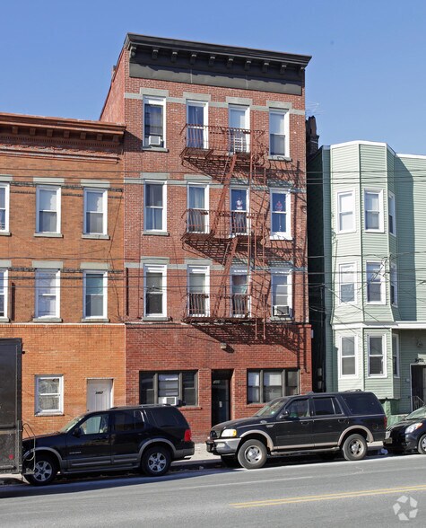 3469 John F. Kennedy Blvd, Jersey City, NJ for sale - Primary Photo - Image 1 of 3