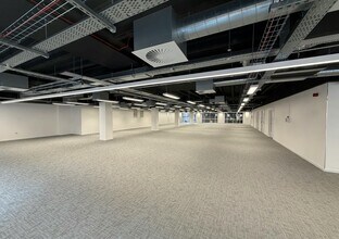 180-186 St Vincent St, Glasgow for lease Interior Photo- Image 2 of 5