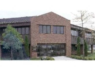 17 Park Pl, Grand Chute, WI à vendre - Photo du bâtiment - Image 2 de 8