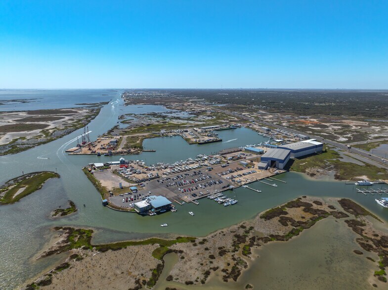 121 Cove Hbr N, Rockport, TX à vendre - Aérien - Image 3 de 6