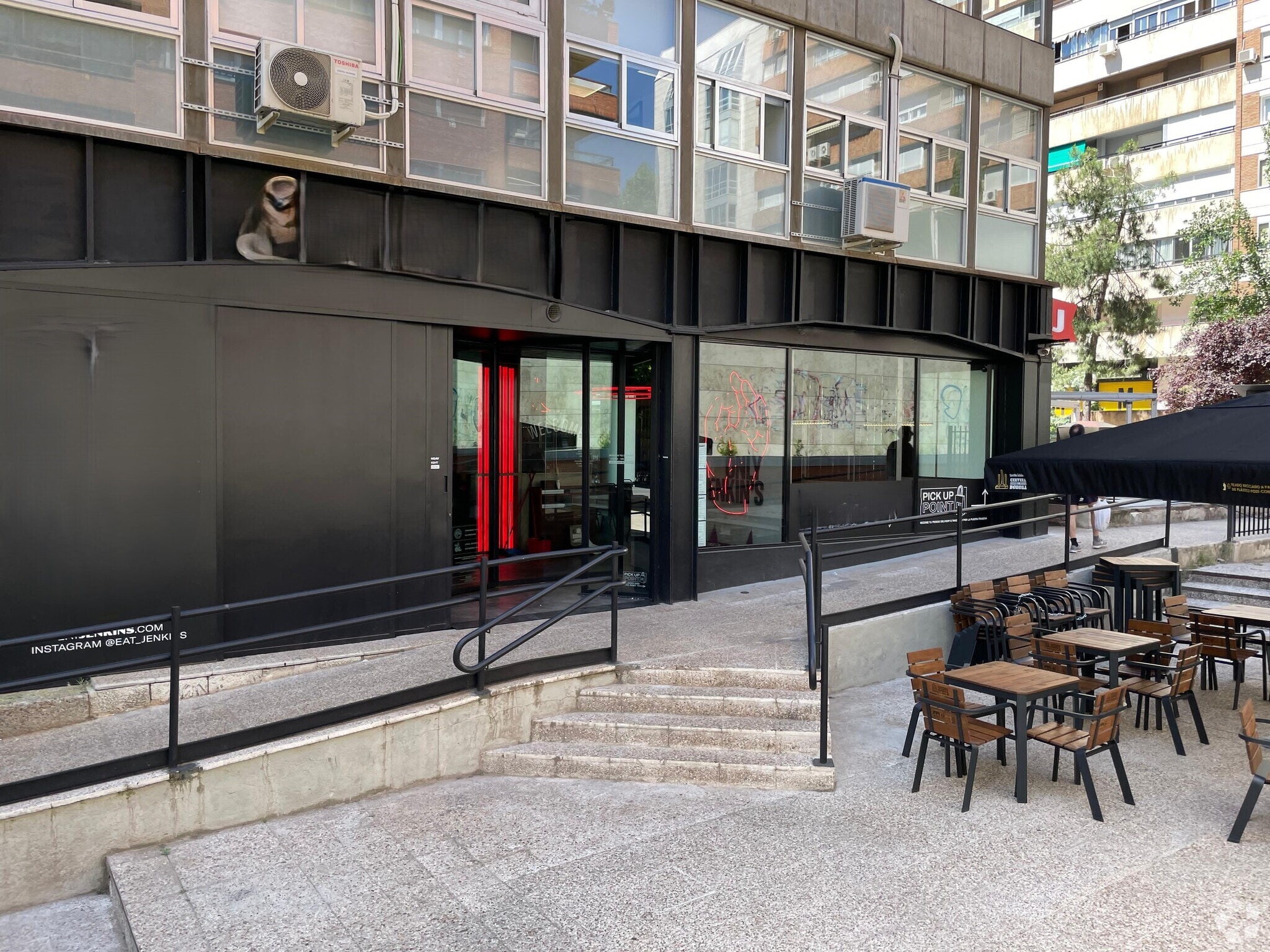 Office in Madrid, Madrid for sale Primary Photo- Image 1 of 2