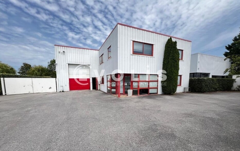 Flex in Brétigny-sur-Orge for lease - Building Photo - Image 1 of 13