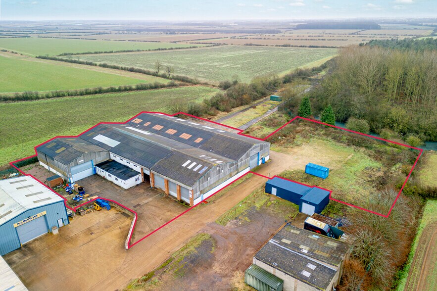 Gunby Rd, Grantham à louer - Photo du bâtiment - Image 2 de 4