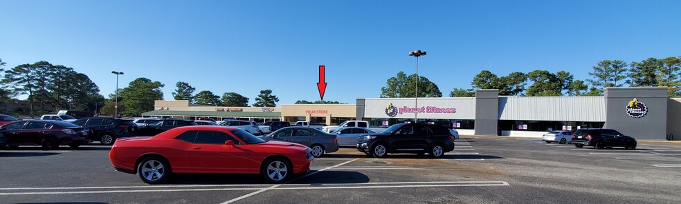 1574 W Government St, Brandon, MS for lease - Building Photo - Image 1 of 3