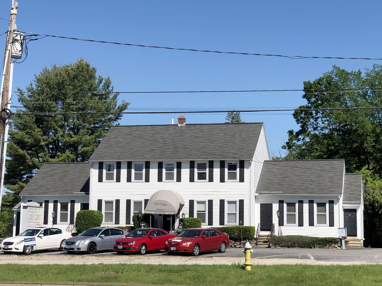 238 Central St, Hudson, NH for sale - Building Photo - Image 1 of 1