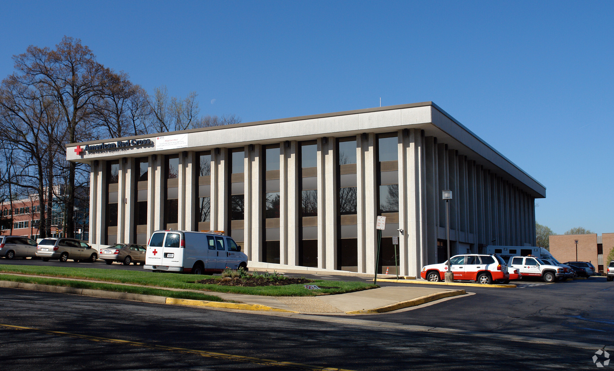 8550 Arlington Blvd, Fairfax, VA for lease Building Photo- Image 1 of 4