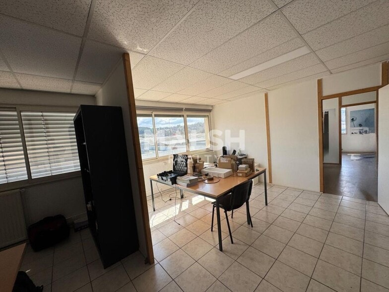 Bureau dans Sorbiers à louer - Photo intérieure - Image 2 de 5